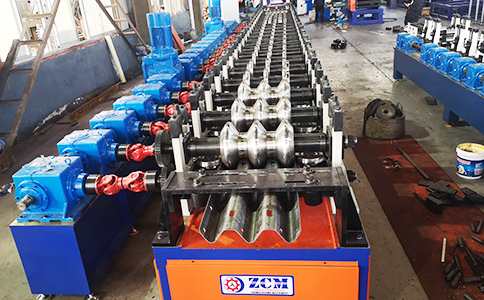 解决护栏板成型机生锈的方法有哪些?